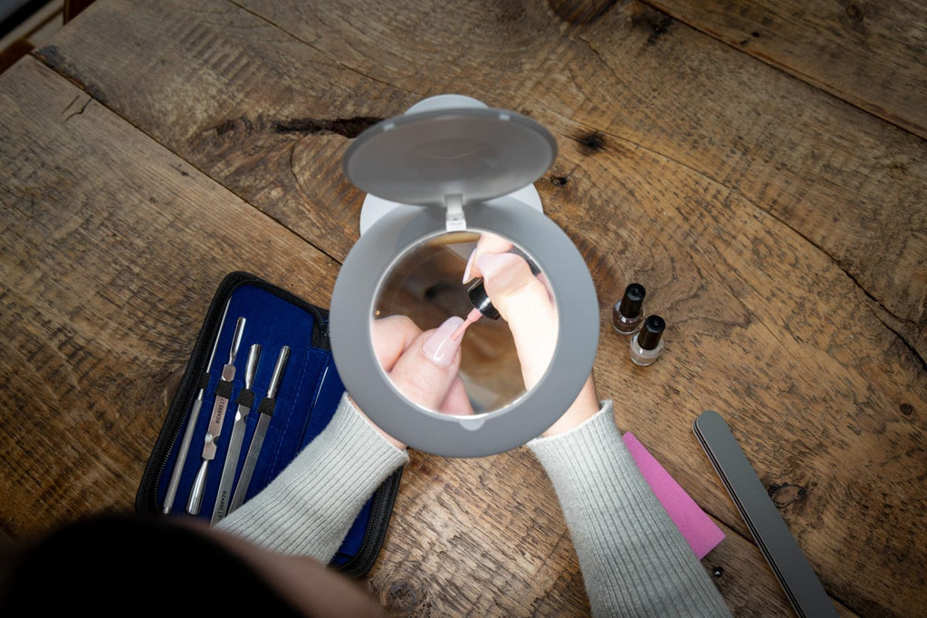 Daylight Halo Go 2 Desk Lamp, view 7