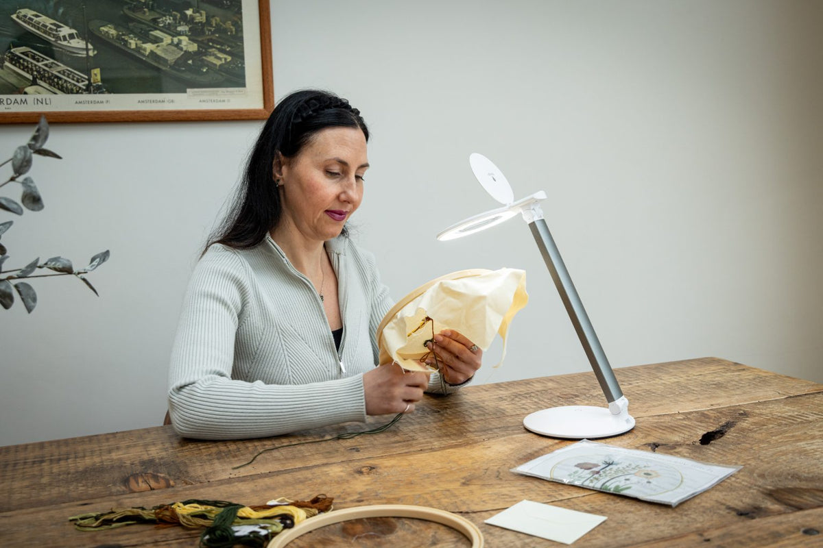 Daylight Halo Go 2 Desk Lamp, view 8