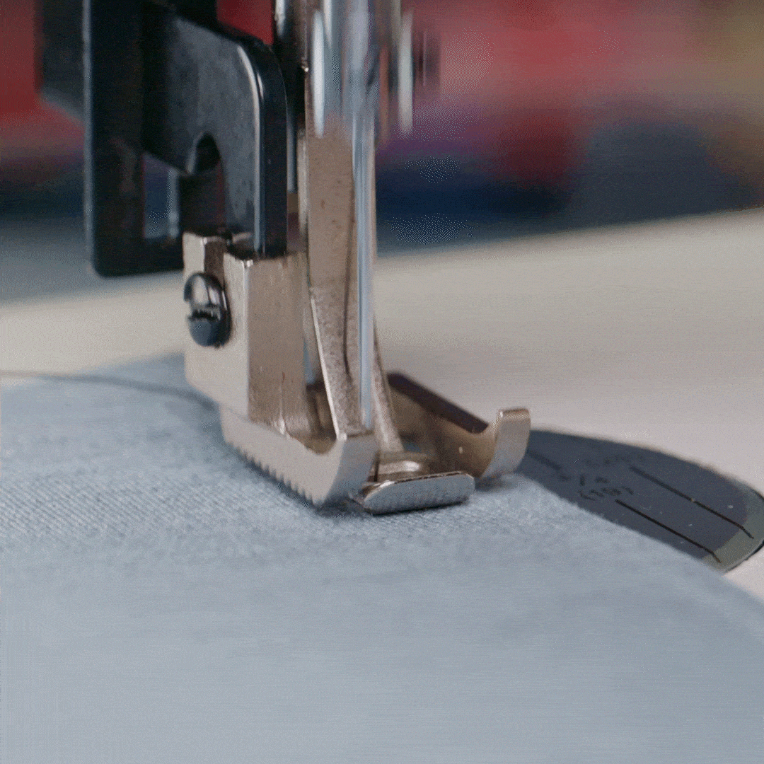 Barracuda Fit 500BZ zigzag walking-foot sewing heavy fabric