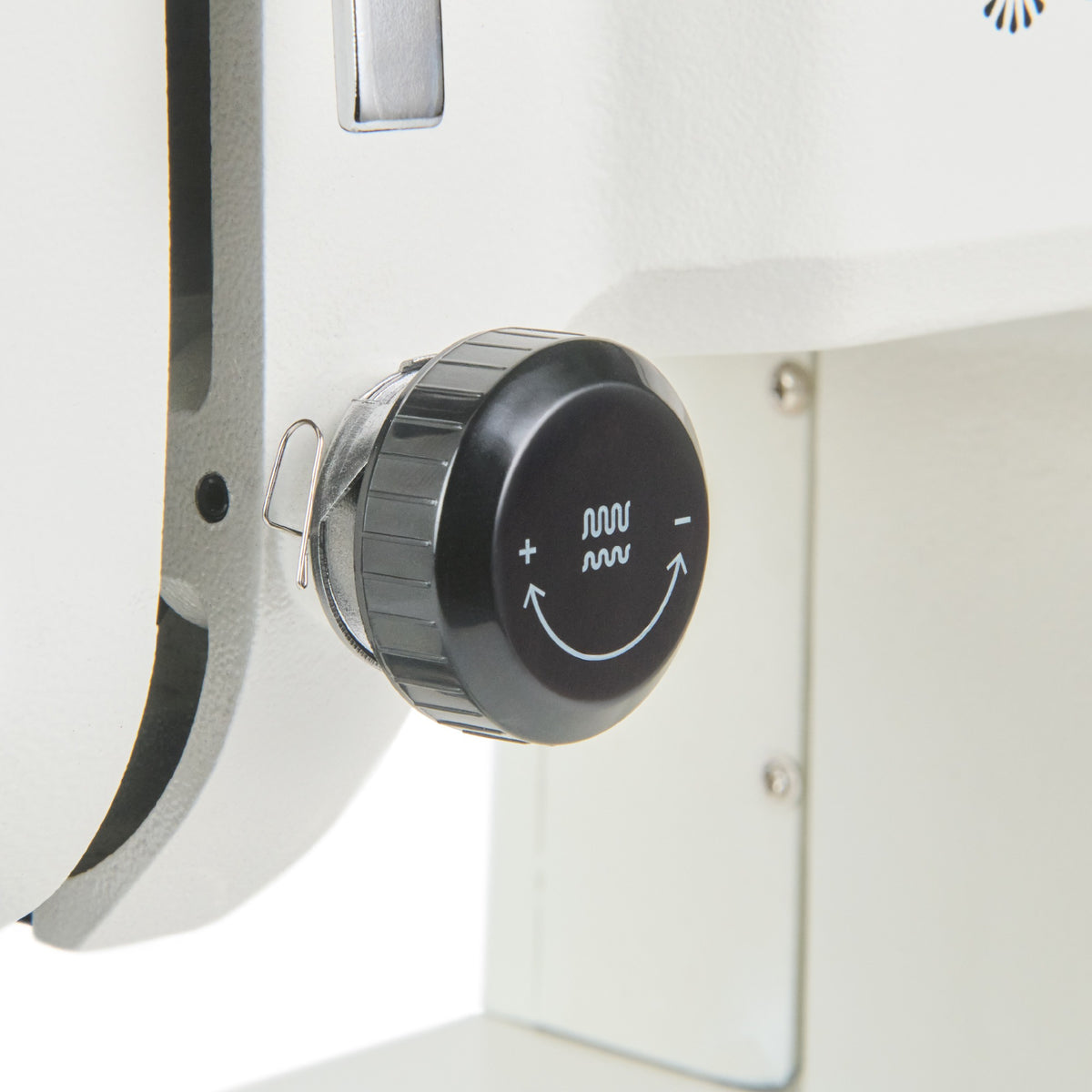 CudaStitch stitch-length and tension controls on Barracuda Command 700BW