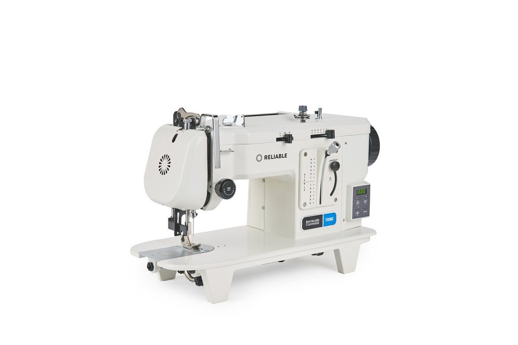 Barracuda Command 700BZ with carry handle lowered