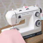 HUSQVARNA® VIKING® ONYX™ 25 Sewing Machine — official product image 6