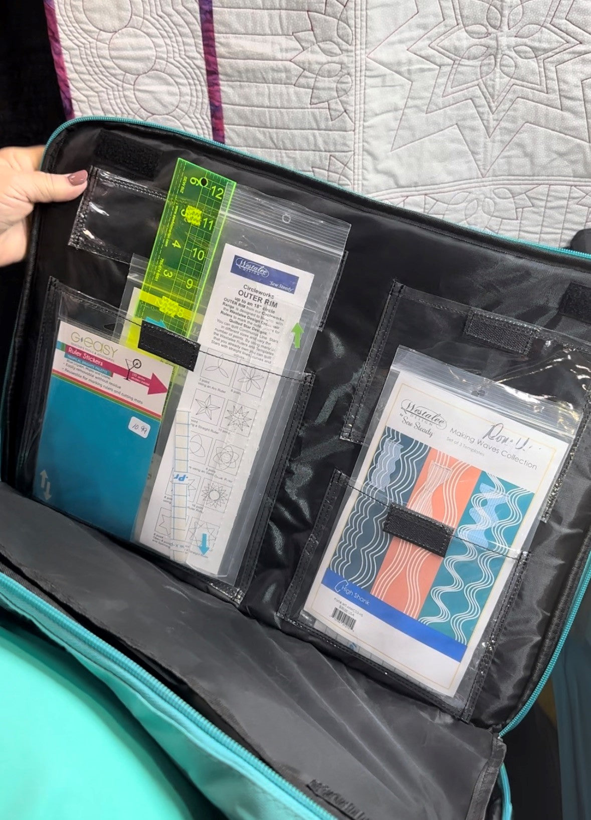 Sew Steady Versa Travel & Project Bag - 15 x 20 Inches