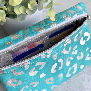 Embroidery Garden Essentials Bag included in Personal Items Bundle