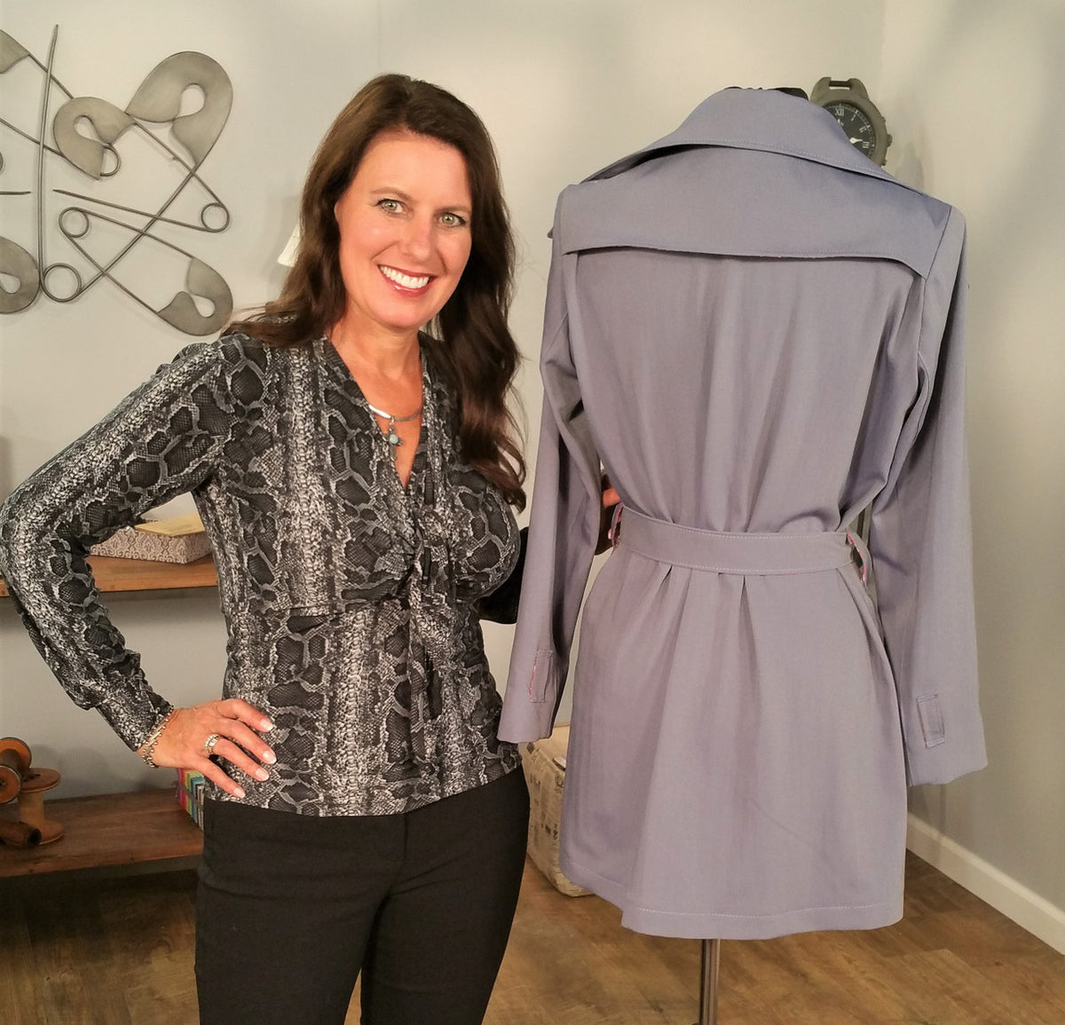 Angela Wolf Chloe Trench back yoke detail