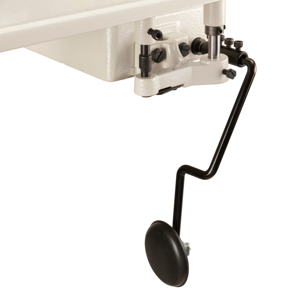 Consew CM-101-1 industrial blindstitch machine, view 4