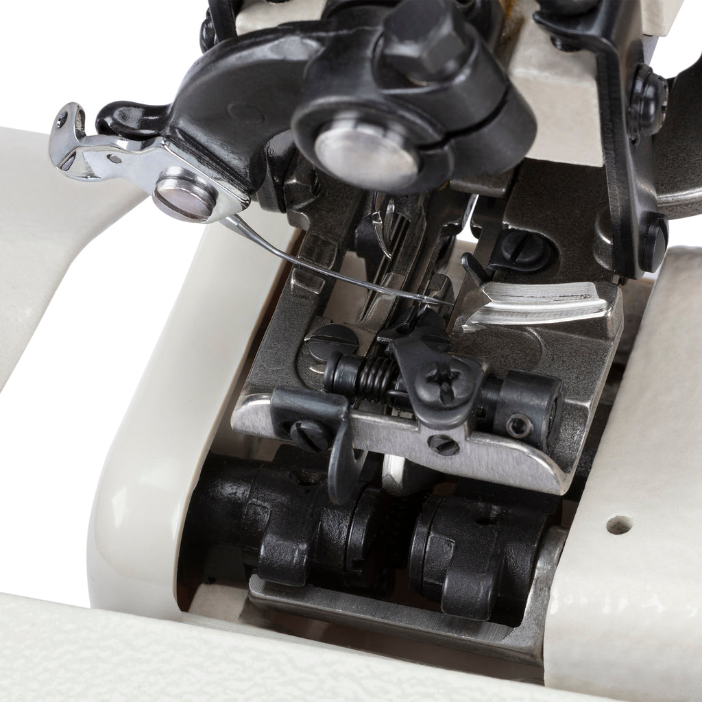 Consew CM-101-DD direct-drive blindstitch machine, view 5