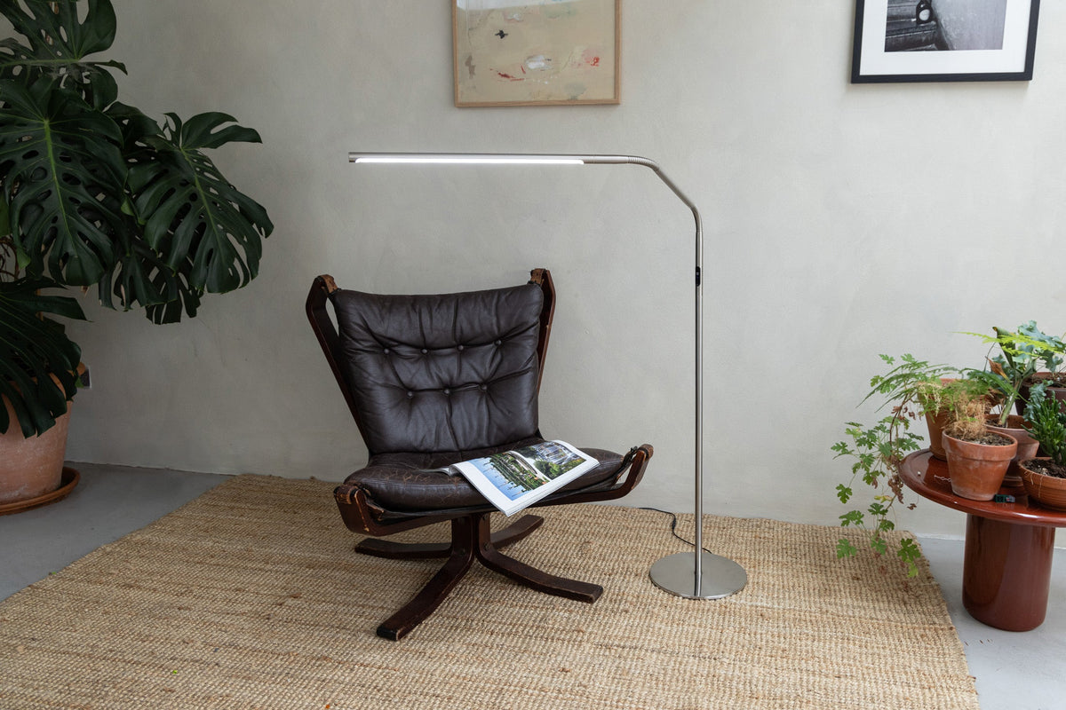 Daylight Slimline 4 Floor Lamp - Ice Grey, view 2
