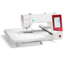 Elna eXpressive 830L Creative Edition embroidery workspace