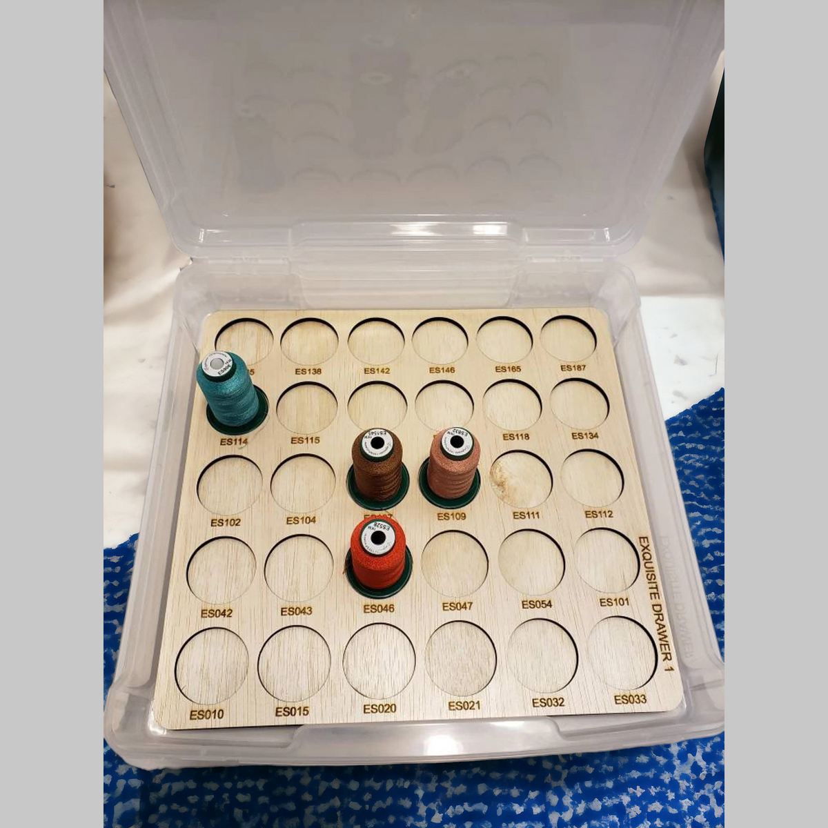 Exquisite Embroidery Thread Storage Trays, 360 Spools — numbered tray and spools inside an open case