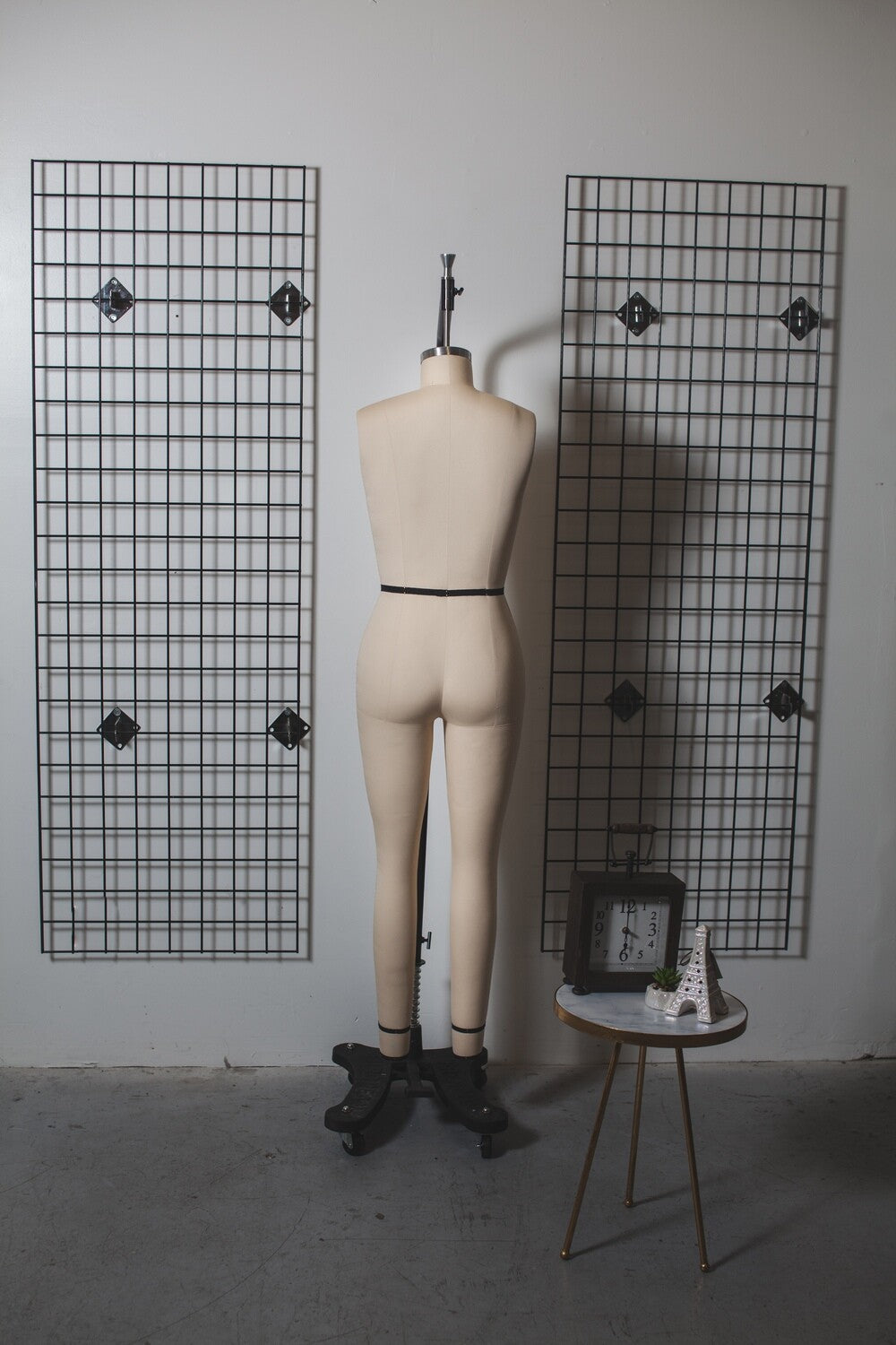 French European Missy Full Body Form, view 3