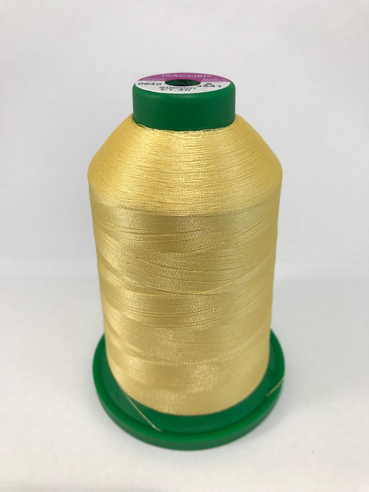 Isacord 40wt Embroidery Thread - 0640 Parchment