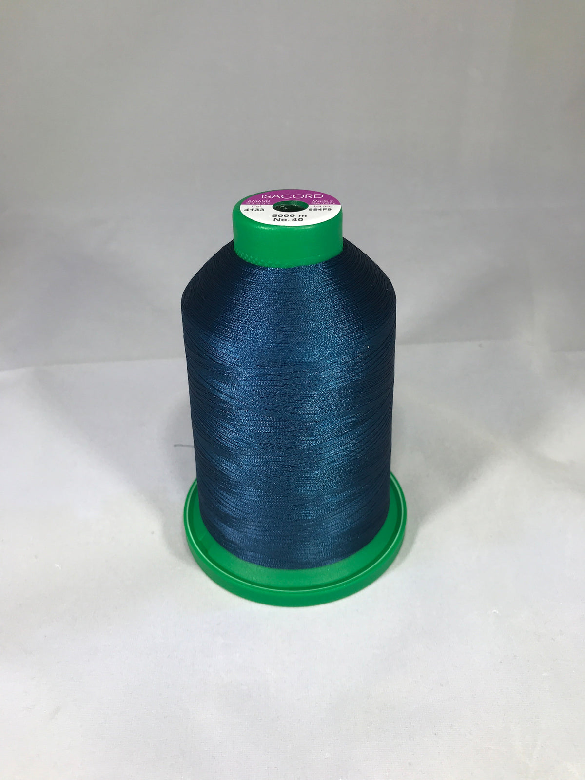 Amann 4133 - Deap Ocean - Isacord Embroidery Thread 40 WT