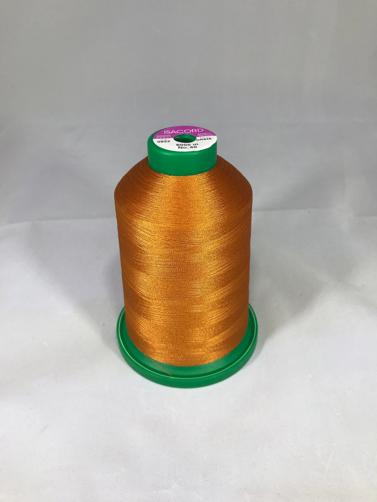 Isacord 40wt Embroidery Thread - 0922 Ashley Gold
