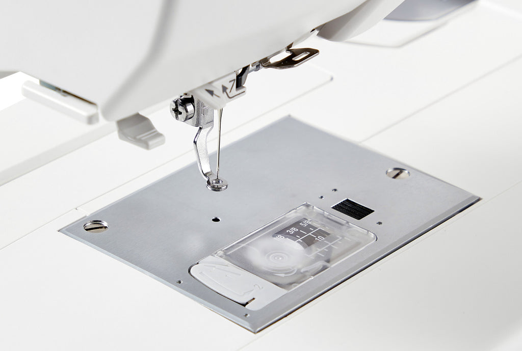 Janome Memory Craft 100E — manufacturer detail view 3