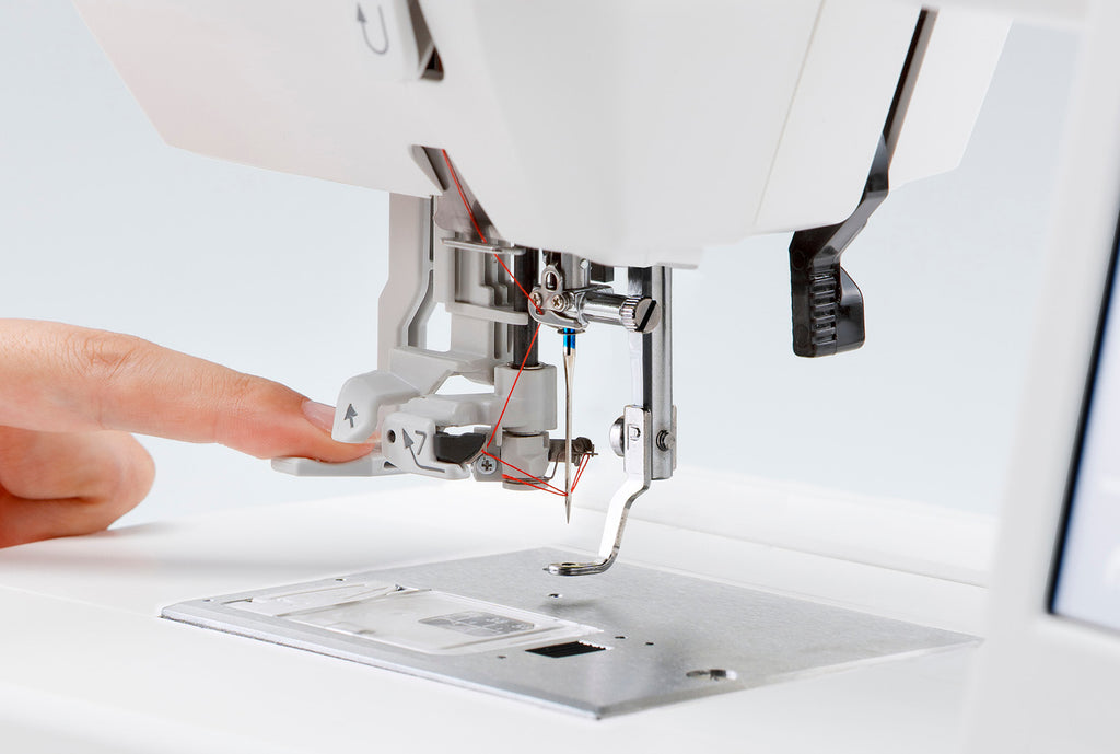 Janome Memory Craft 100E — manufacturer detail view 4