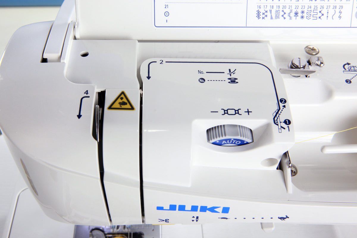 JUKI HZL-F400 400lightblue13 detail