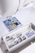 JUKI HZL-F400 400lightblue12 detail
