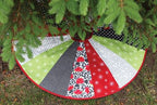 June Tailor Quilt As You Go Tree Skirt — product view 2