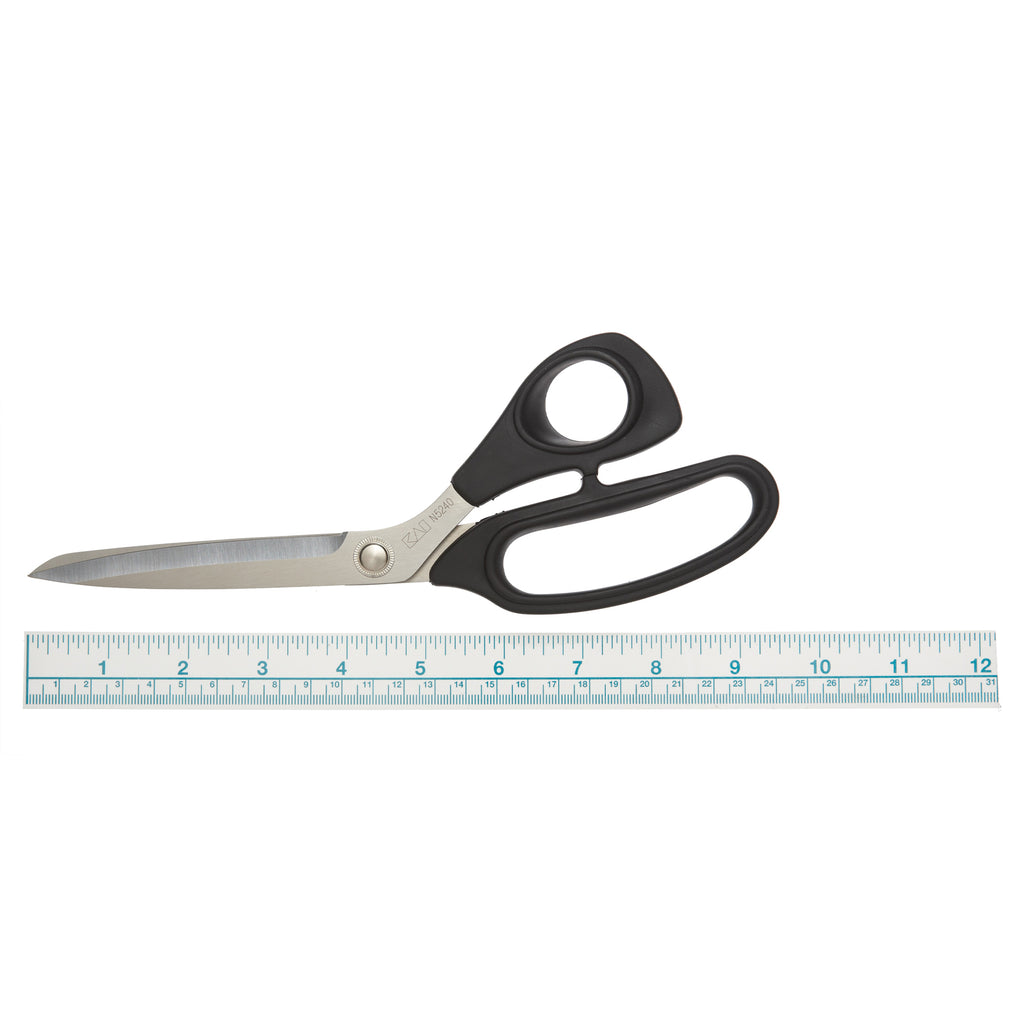 KAI N5240 9½-Inch Dressmaking Shears — product view