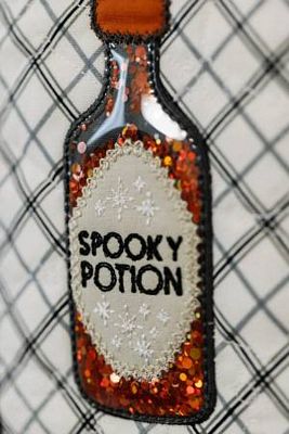 Pumpkins & Potions Embellishment Kit — product image 6