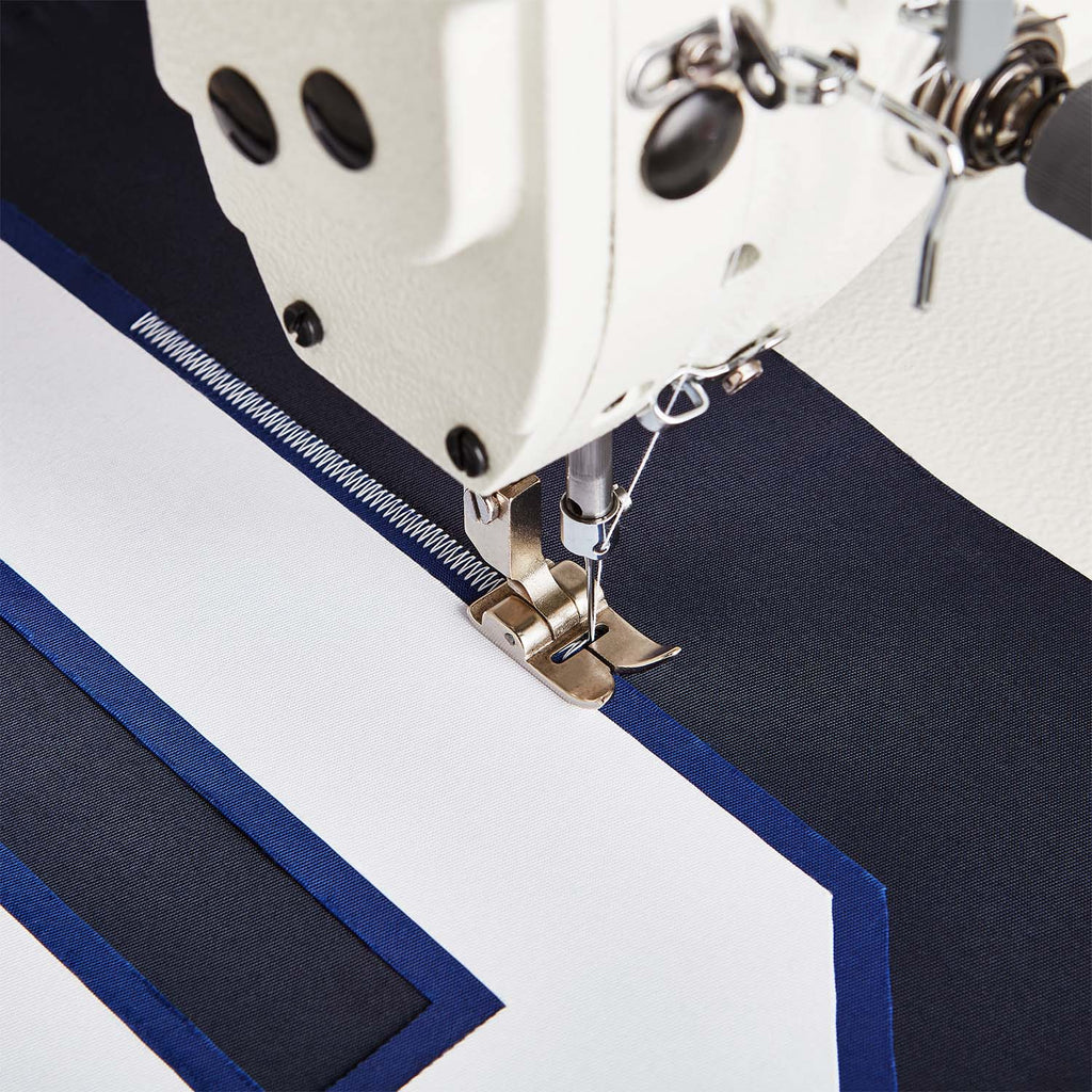 Reliable 2500SZ sewing decorative zig-zag and appliqué work