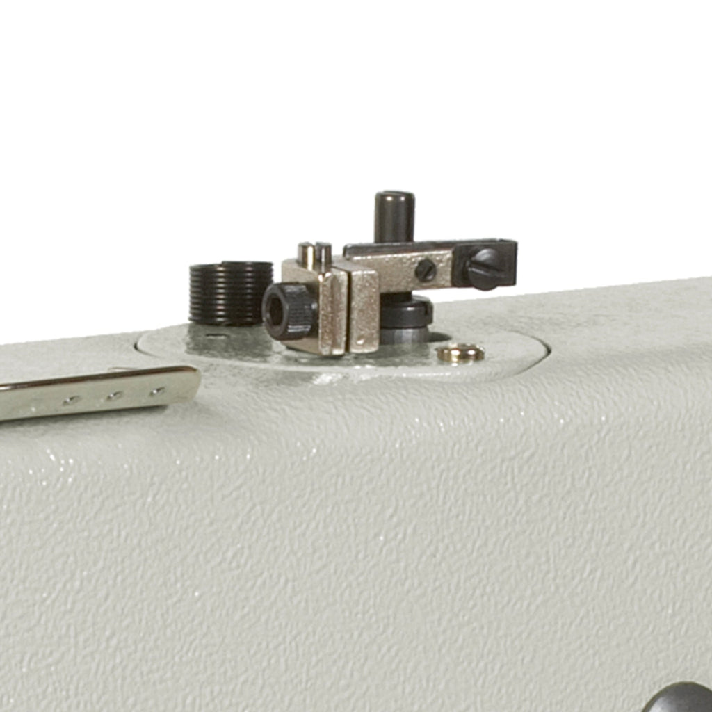 Reliable 5400SW built-in bobbin winder