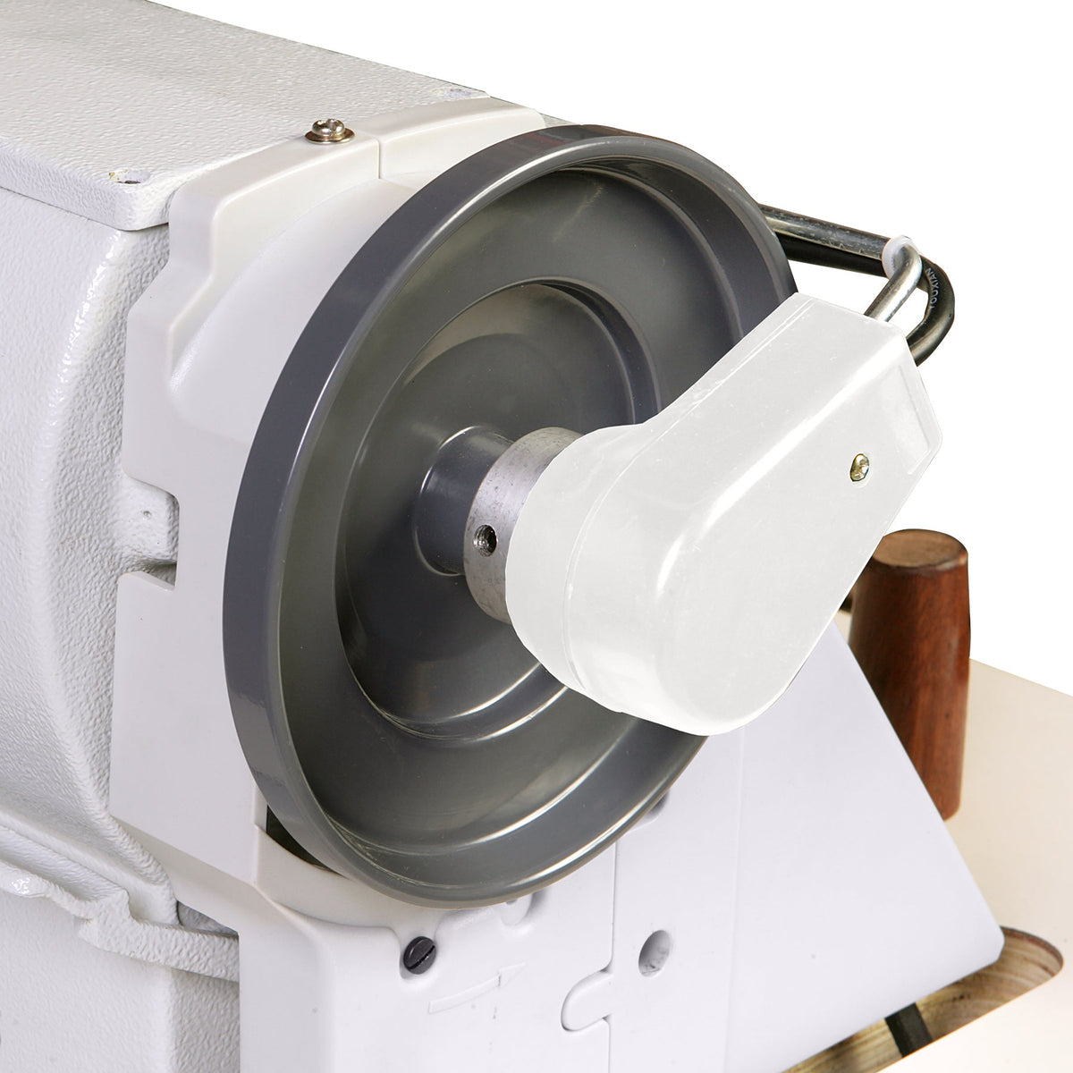 Reliable 5600TW SewQuiet servo motor synchronizer and needle positioner