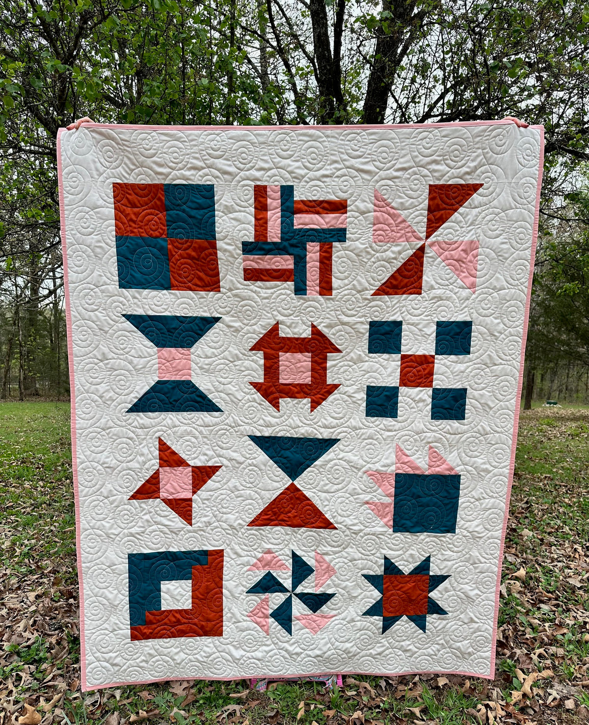 Seams Sew Me Beginner Quilt Sampler finished quilt example
