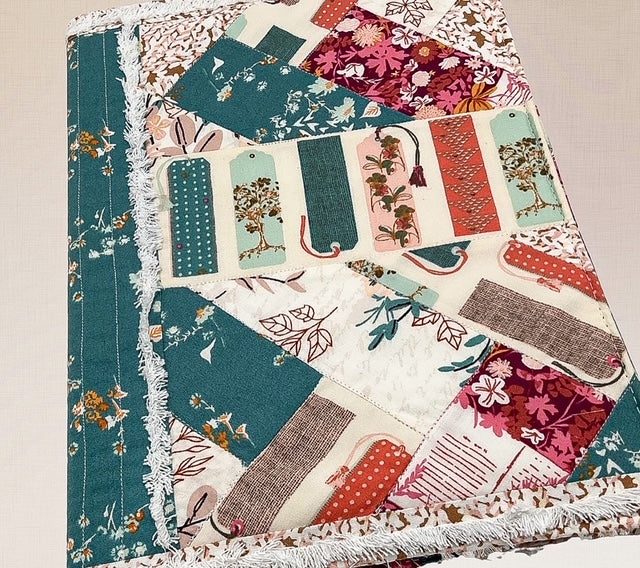 Seams Sew Me Quilt Journal Cover finished project, view 5