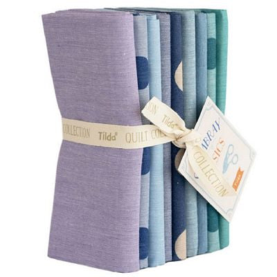Tilda Seasonal Chambray Summer Blues Fat Quarter Bundle – 9 Fabrics fabric bundle