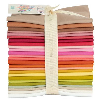 Tilda Solids Warm Fat Quarter Bundle – 25 Fabrics fabric bundle