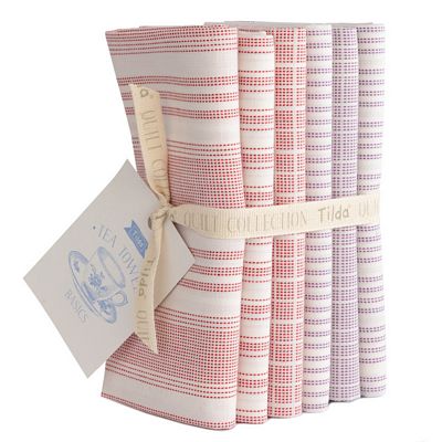Tilda Woven Tea Towel Red Plum Fat Quarter Bundle – 6 Fabrics fabric bundle
